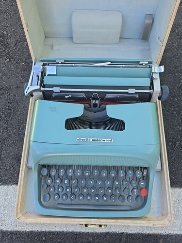 Vintage olivetti underwood - vintage, olivetti-underwood