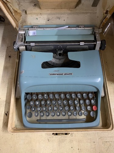 Olivetti underwood studio - underwood, 44